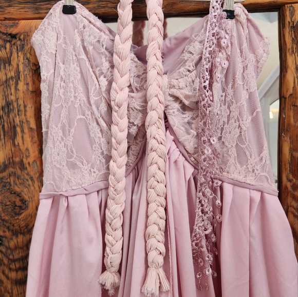 Beautiful  maternity photoshoot gown - Picture 6 of 10